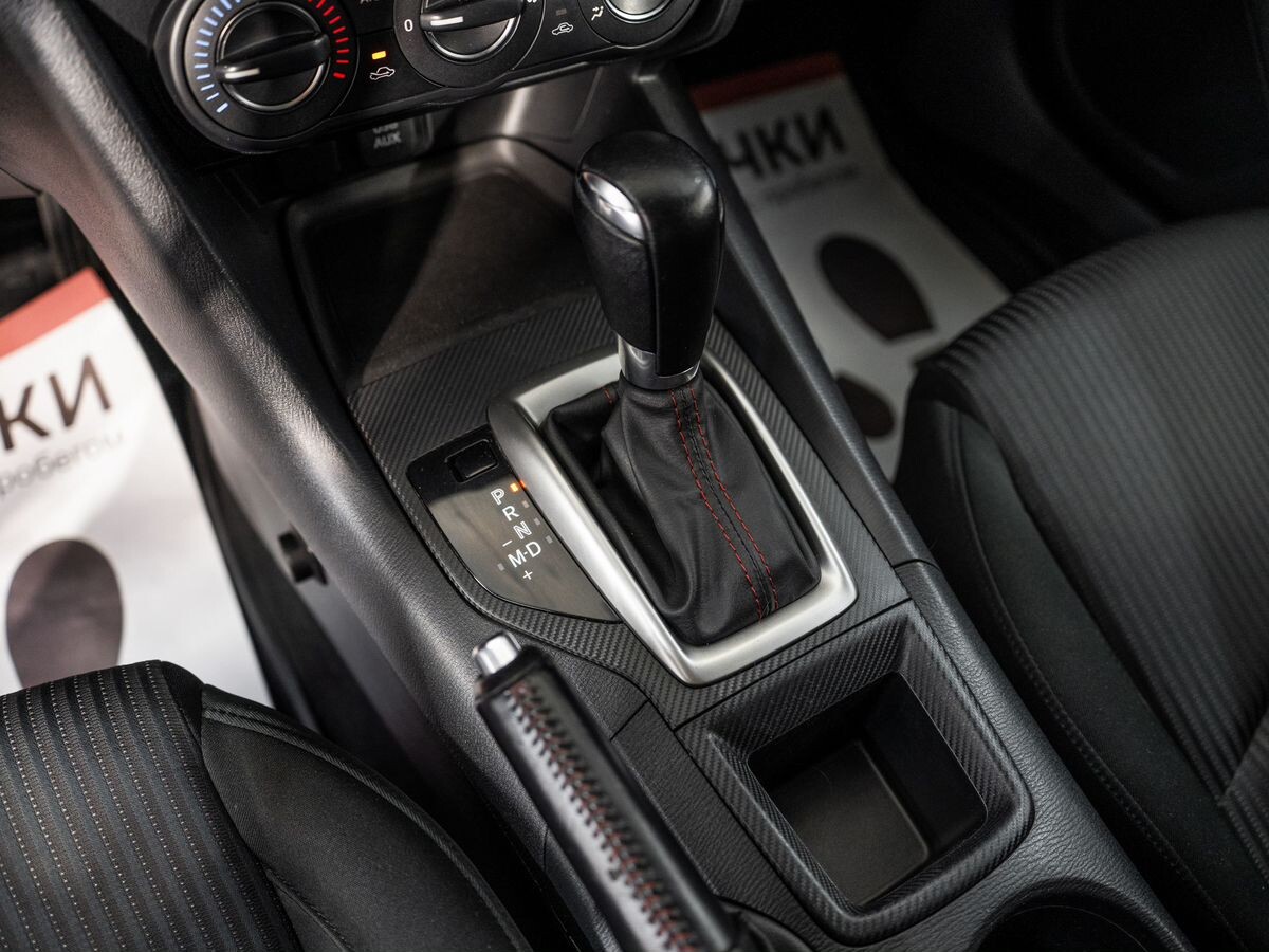 Mazda Mazda3 2014 - фото автомобиля