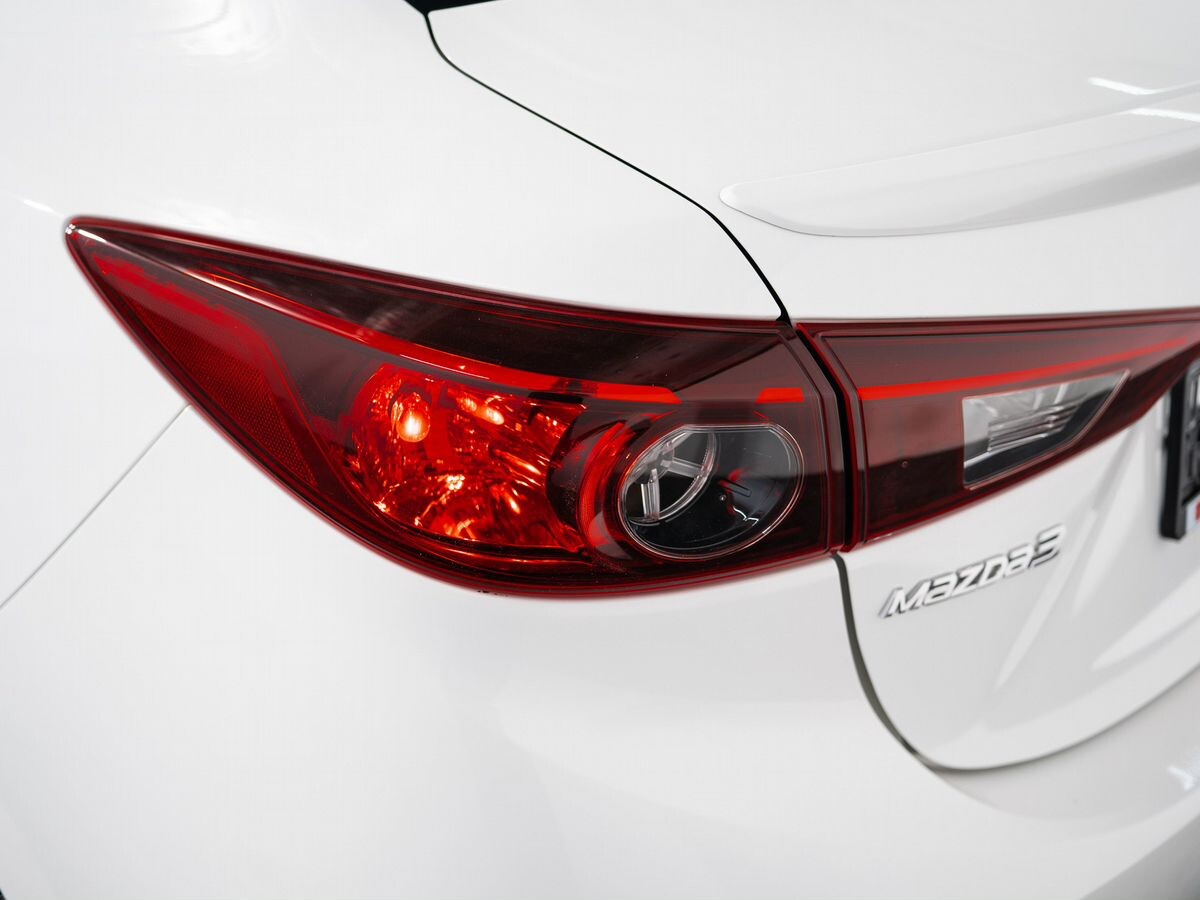 Mazda Mazda3 2014 - фото автомобиля