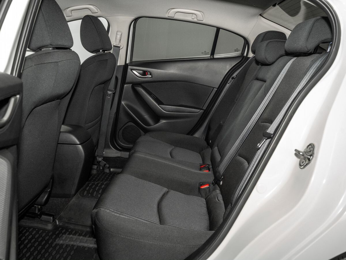 Mazda Mazda3 2014 - фото автомобиля