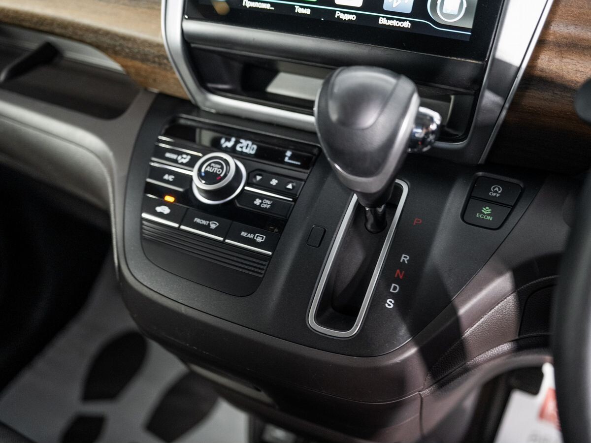 Honda Freed 2016 - фото автомобиля