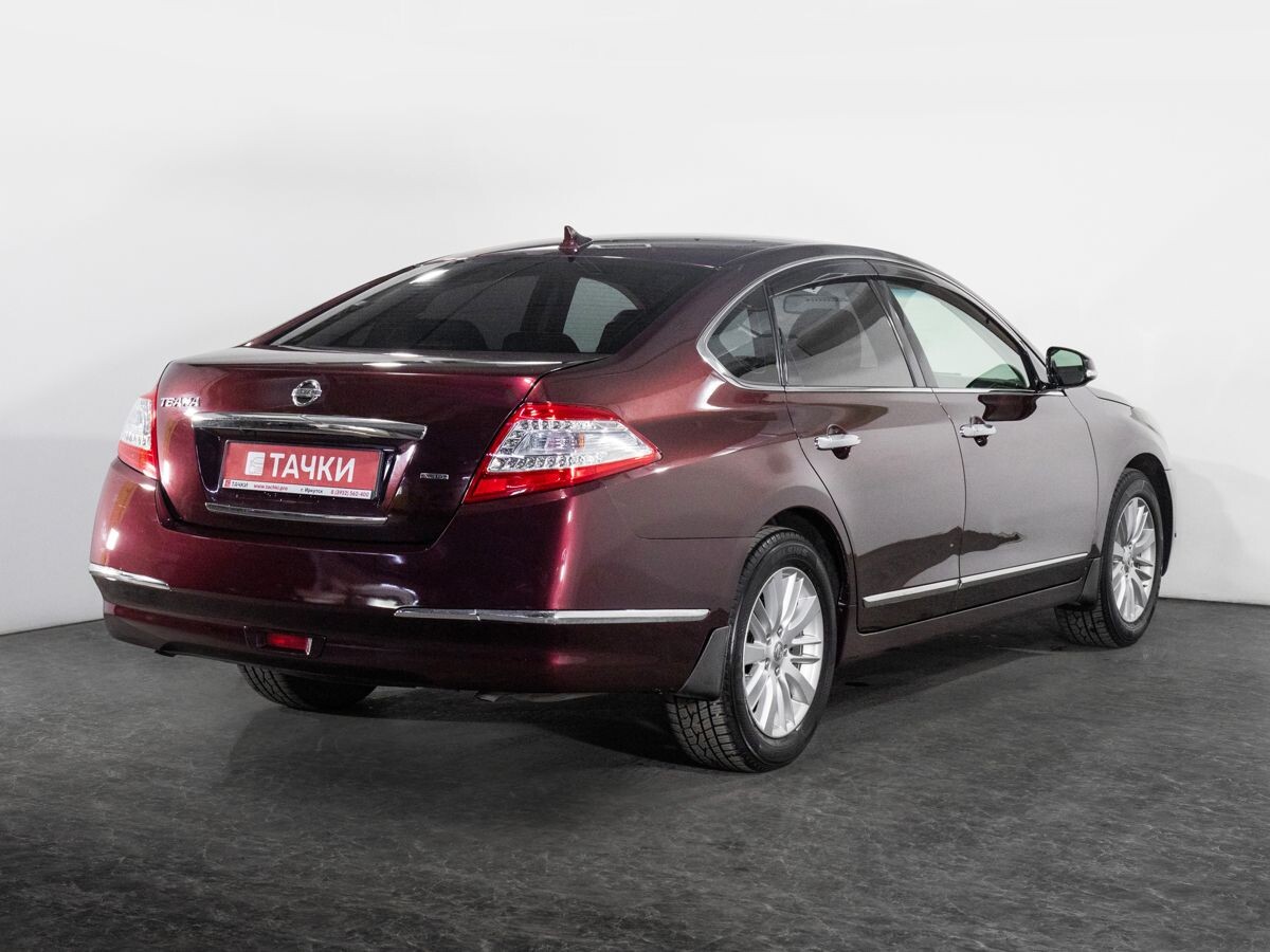 Nissan Teana 2011 - фото автомобиля