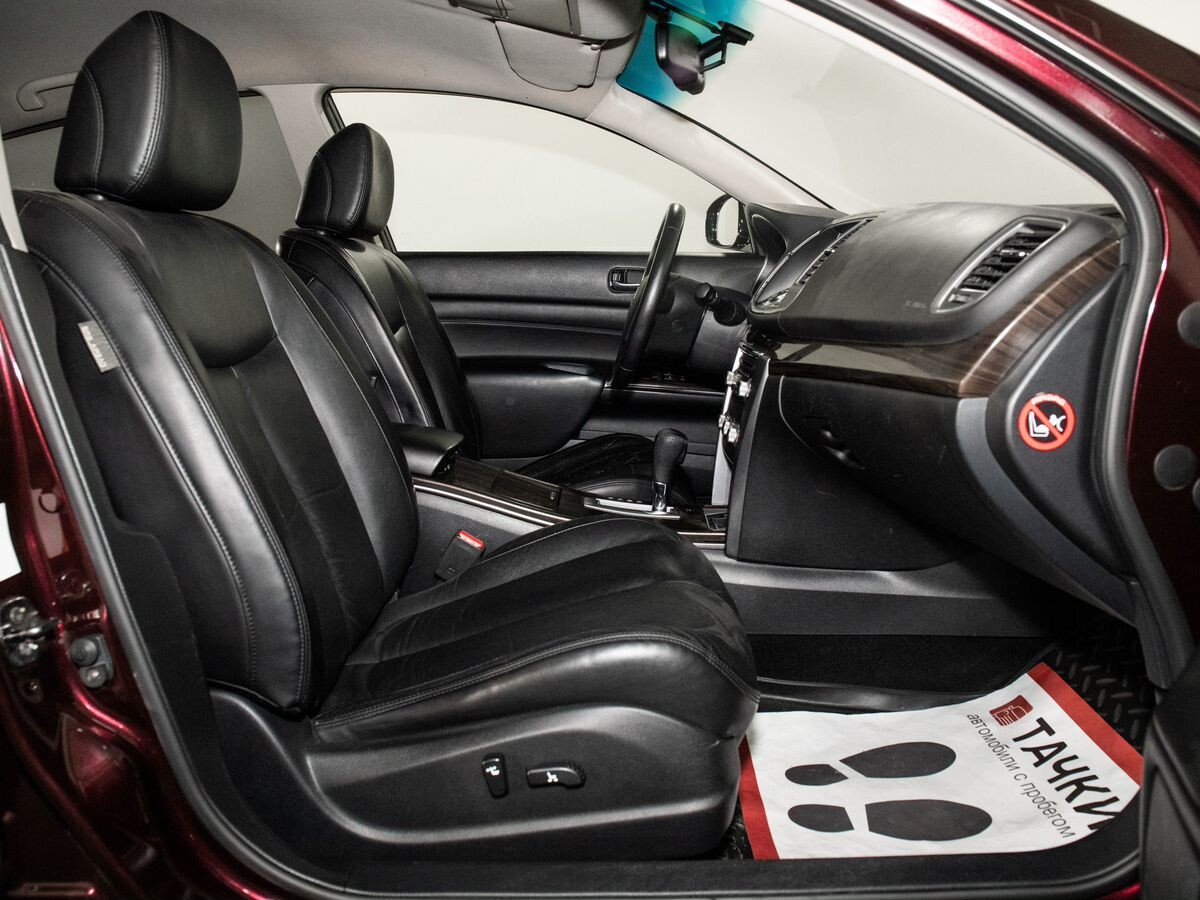 Nissan Teana 2011 - фото автомобиля