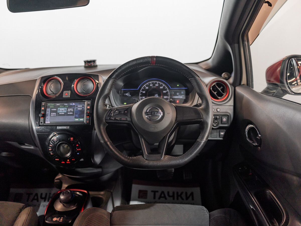 Nissan Note 2017 - фото автомобиля