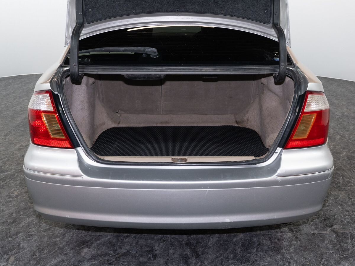 Toyota Premio 2003 - фото автомобиля