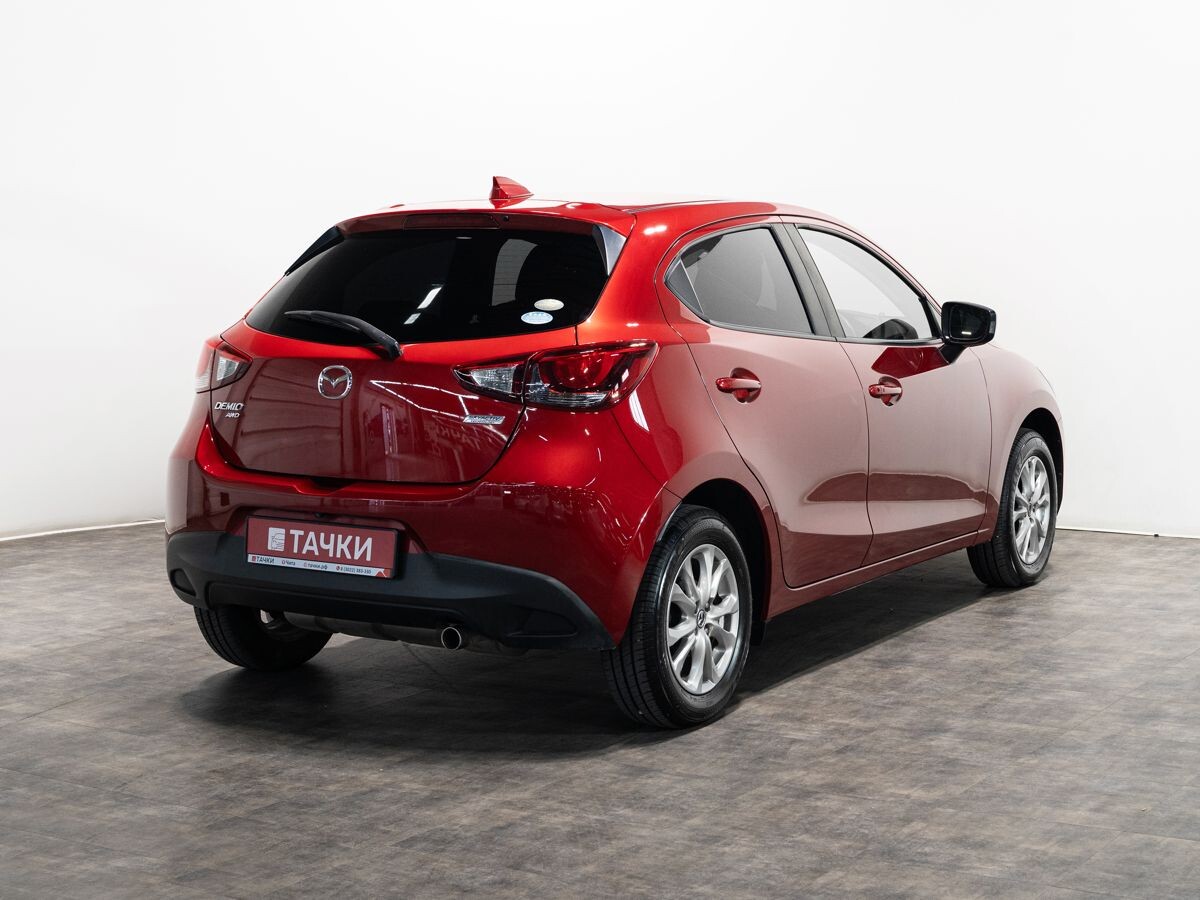 Mazda Demio 2016 - фото автомобиля