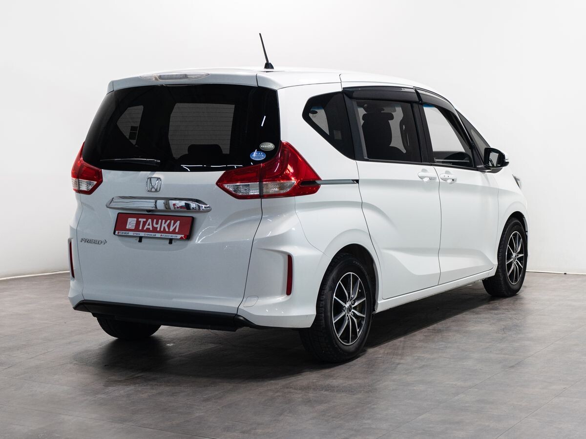 Honda Freed+ 2018 - фото автомобиля