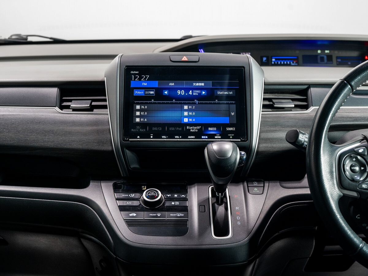 Honda Freed+ 2018 - фото автомобиля