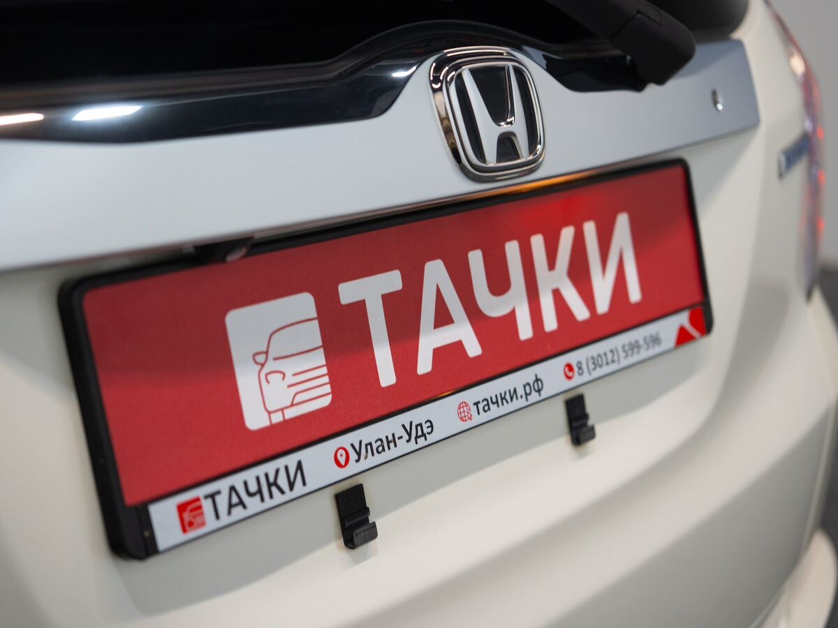 Honda Fit Shuttle 2012 - фото автомобиля