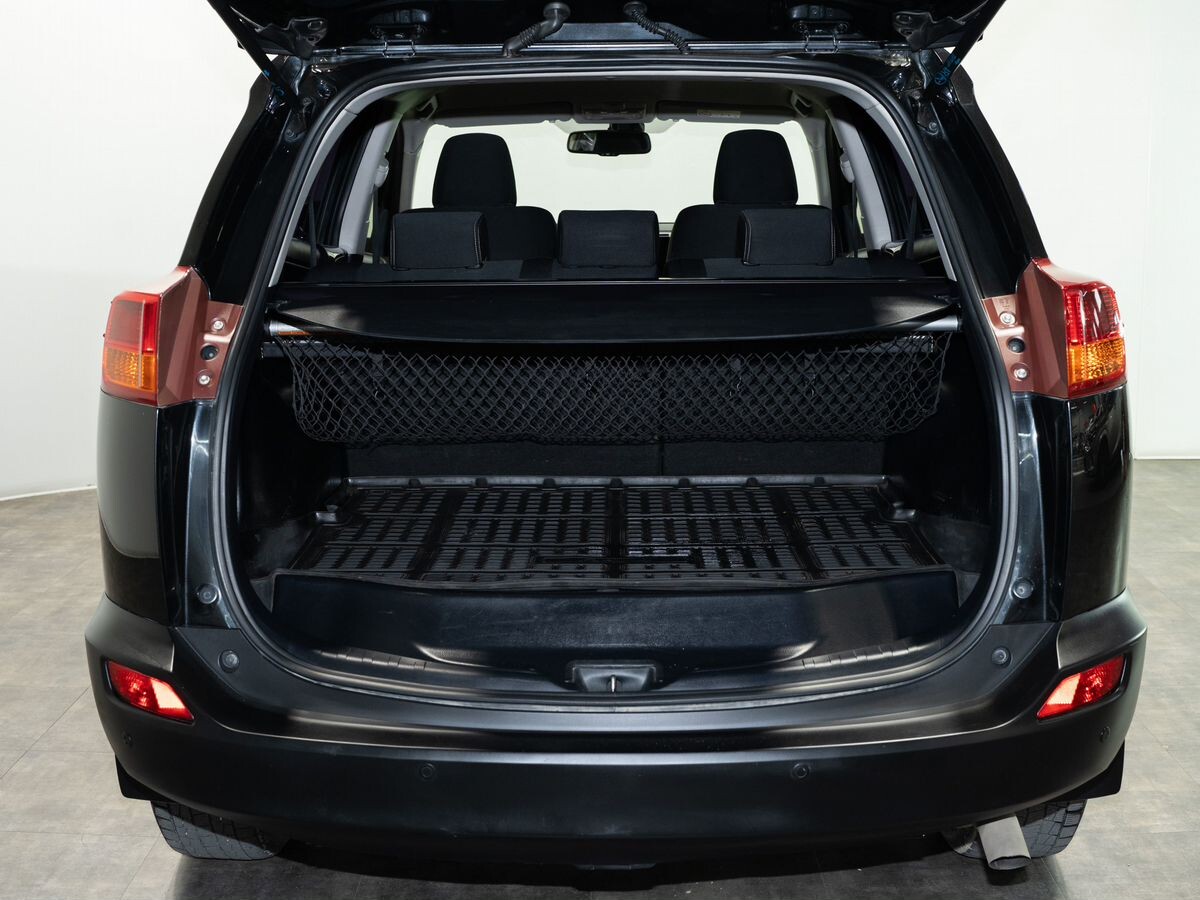 Toyota RAV4 2013 - фото автомобиля