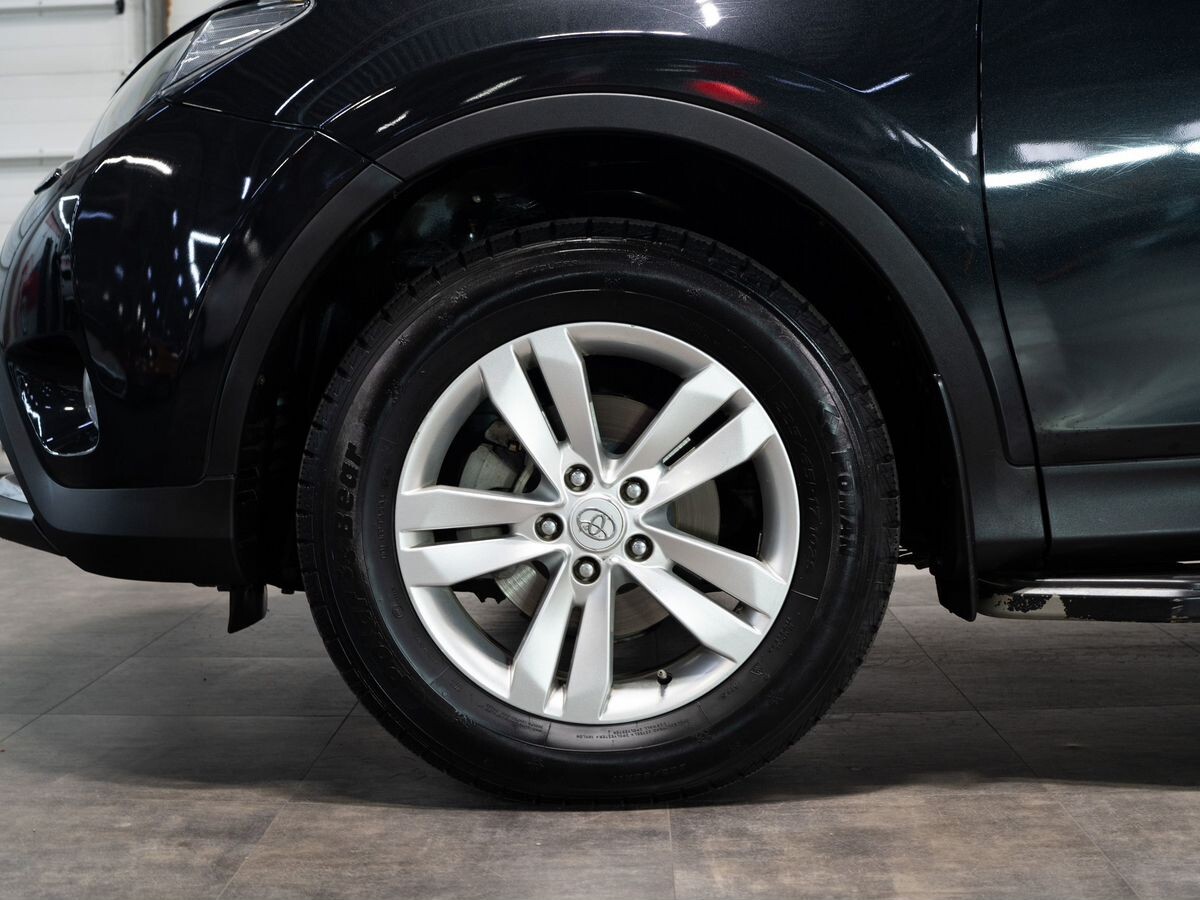 Toyota RAV4 2013 - фото автомобиля