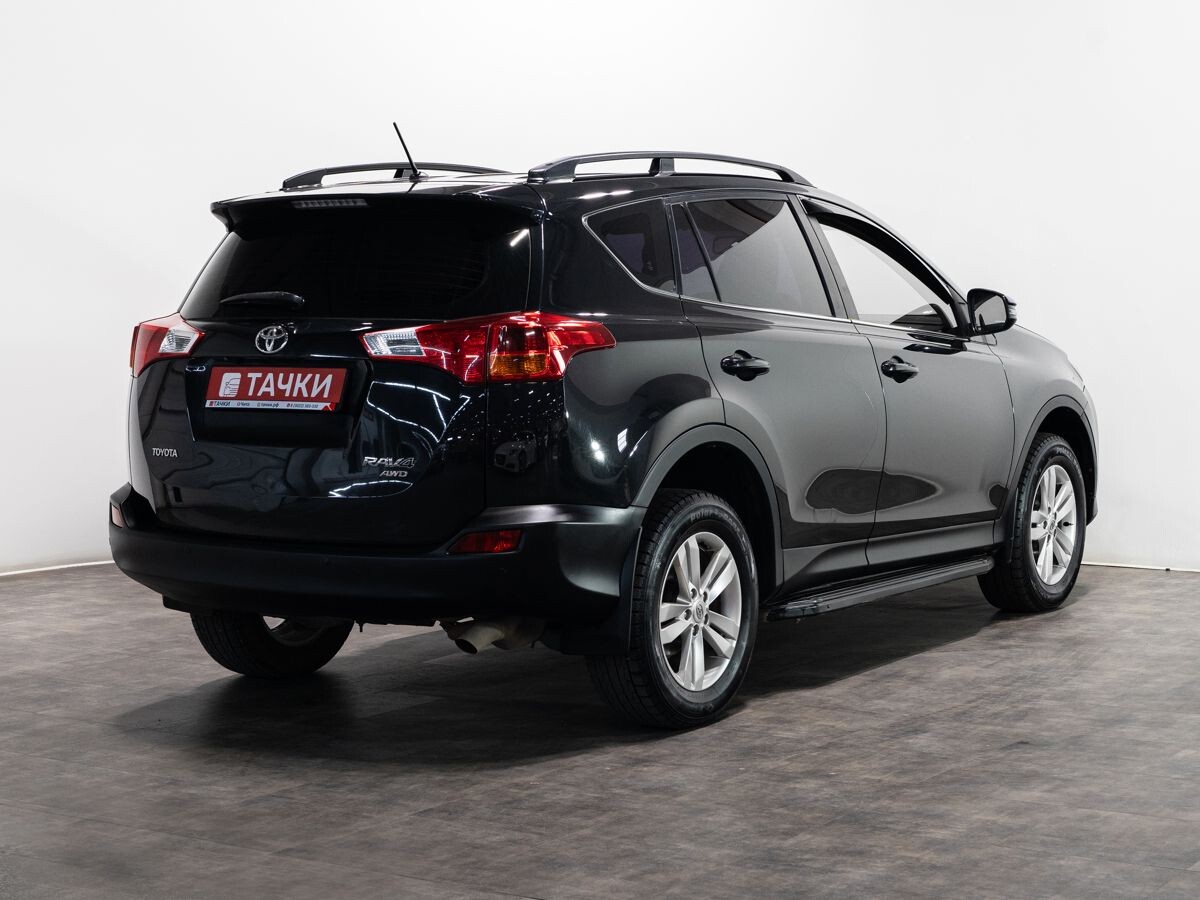 Toyota RAV4 2013 - фото автомобиля