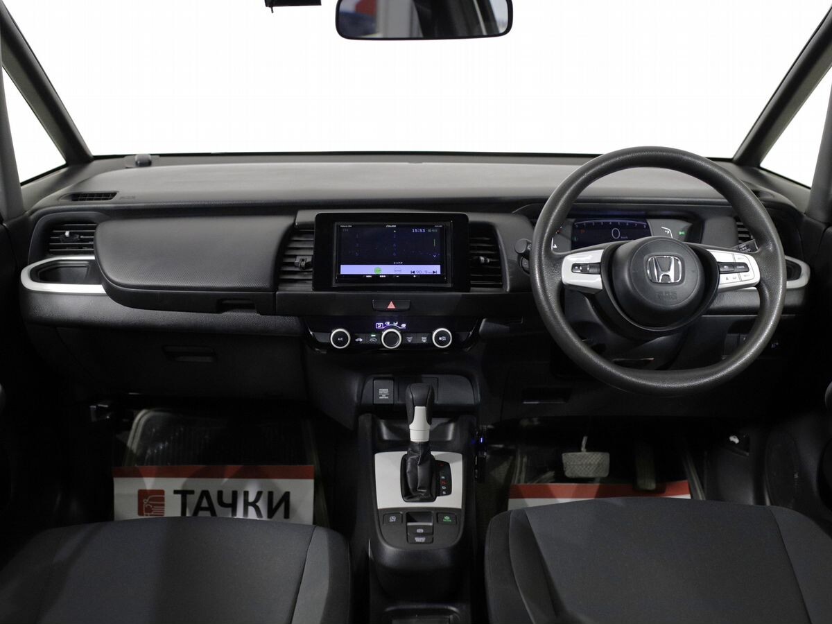 Honda Fit 2020 - фото автомобиля