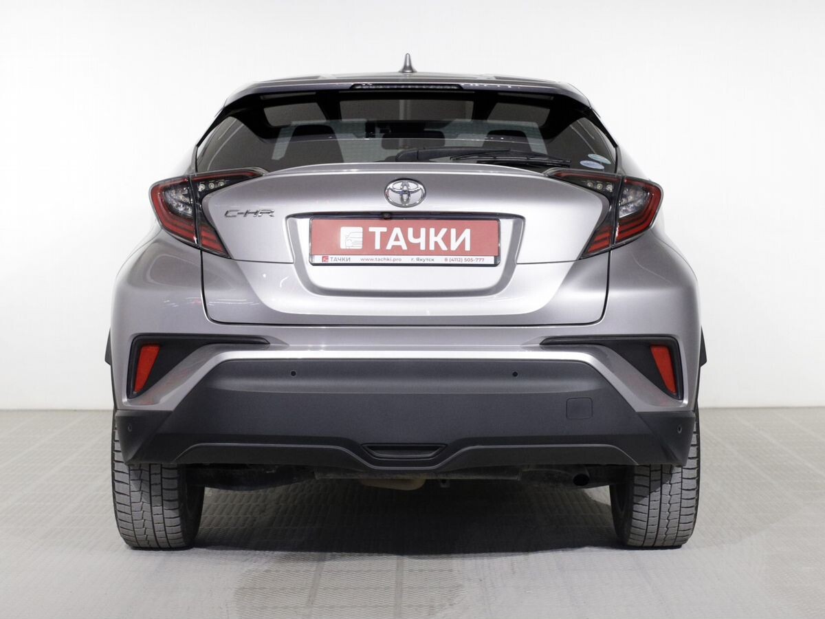 Toyota C-HR 2016 - фото автомобиля
