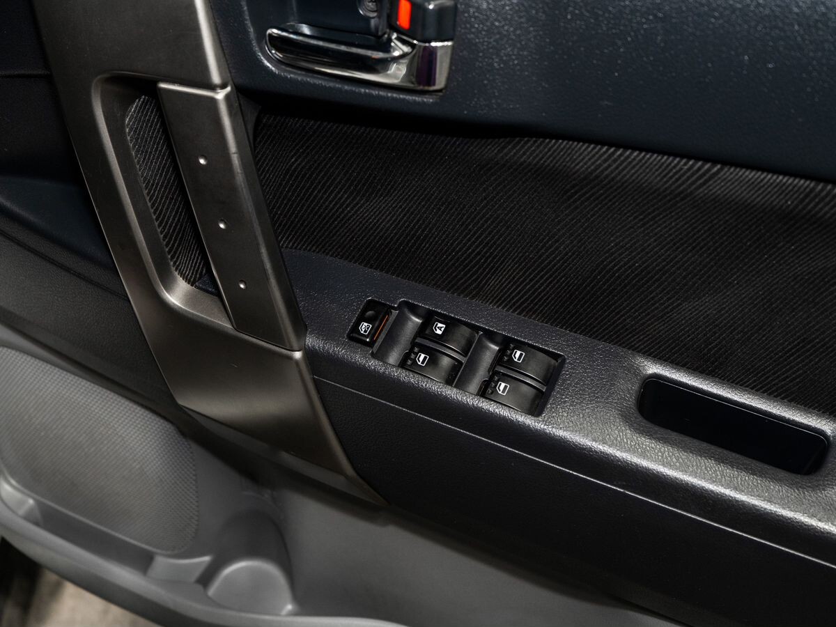 Toyota Rush 2009 - фото автомобиля