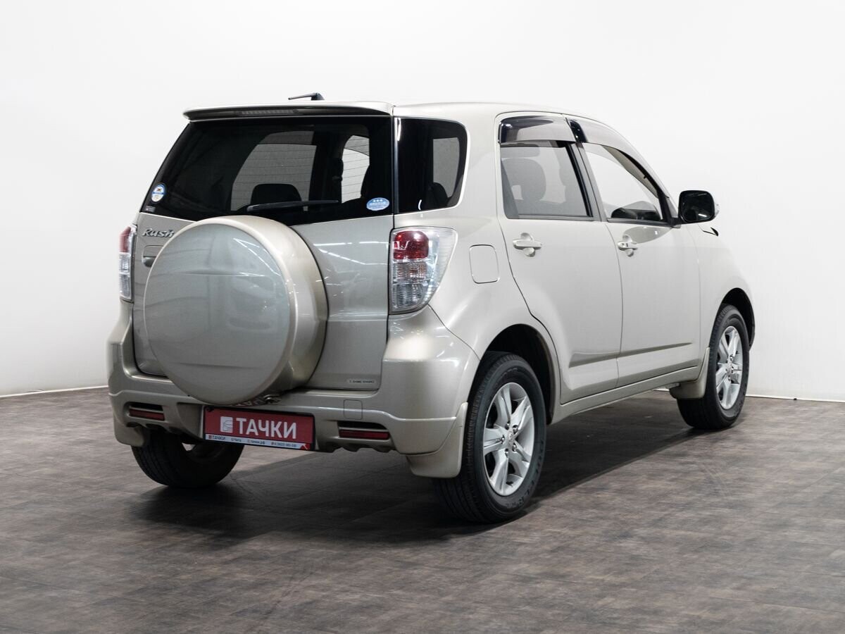 Toyota Rush 2009 - фото автомобиля