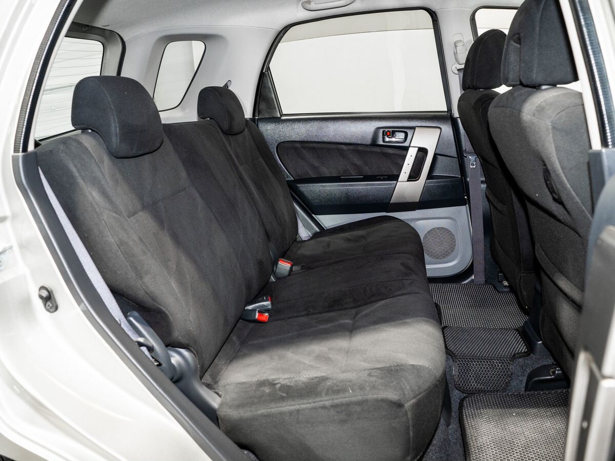 Toyota Rush 2009 - фото автомобиля