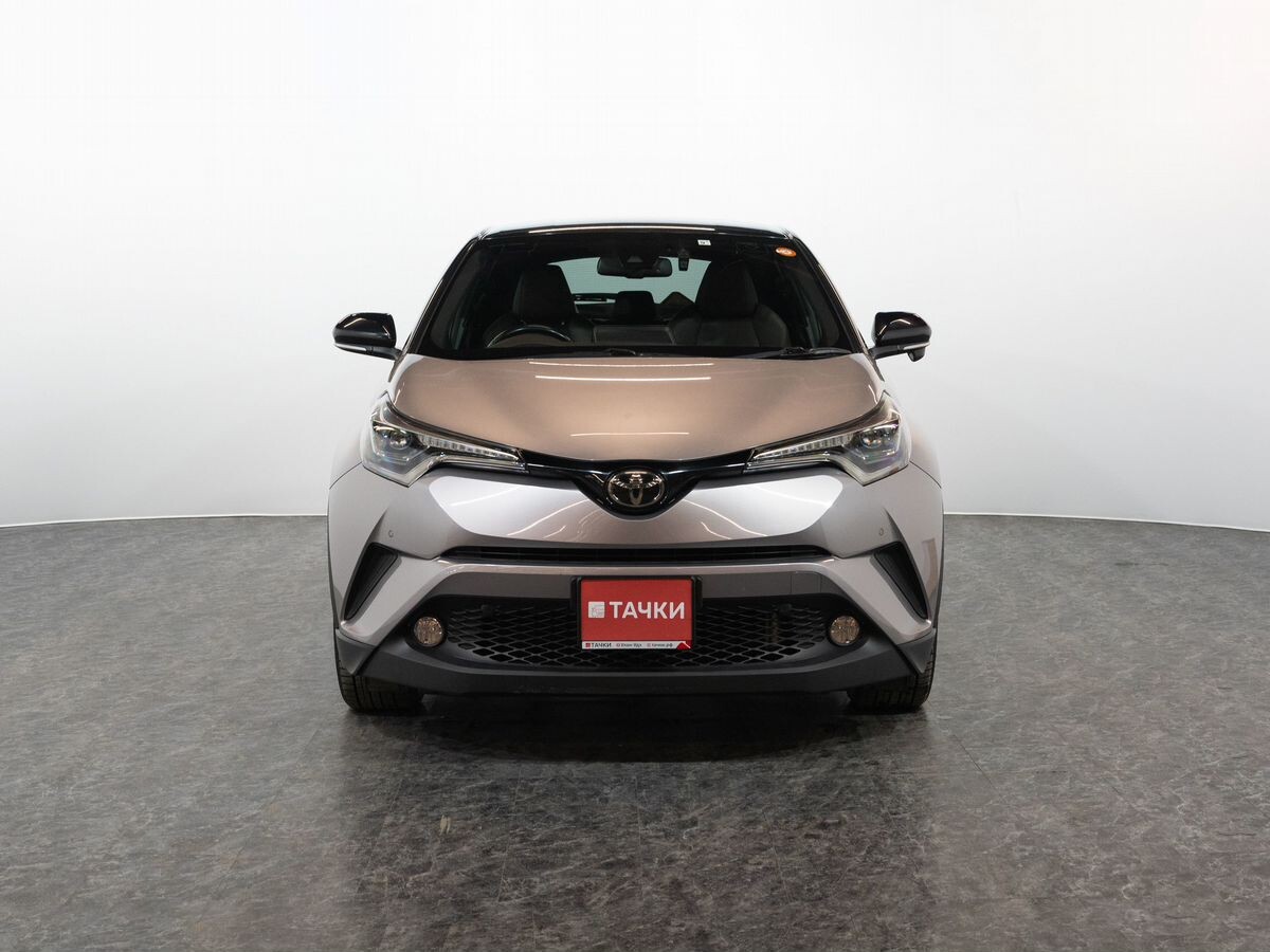 Toyota C-HR 2017 - фото автомобиля