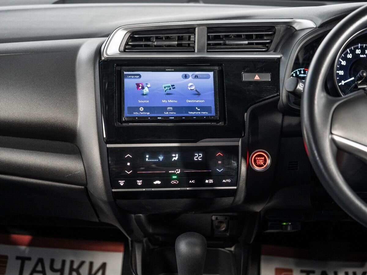 Honda Fit 2018 - фото автомобиля