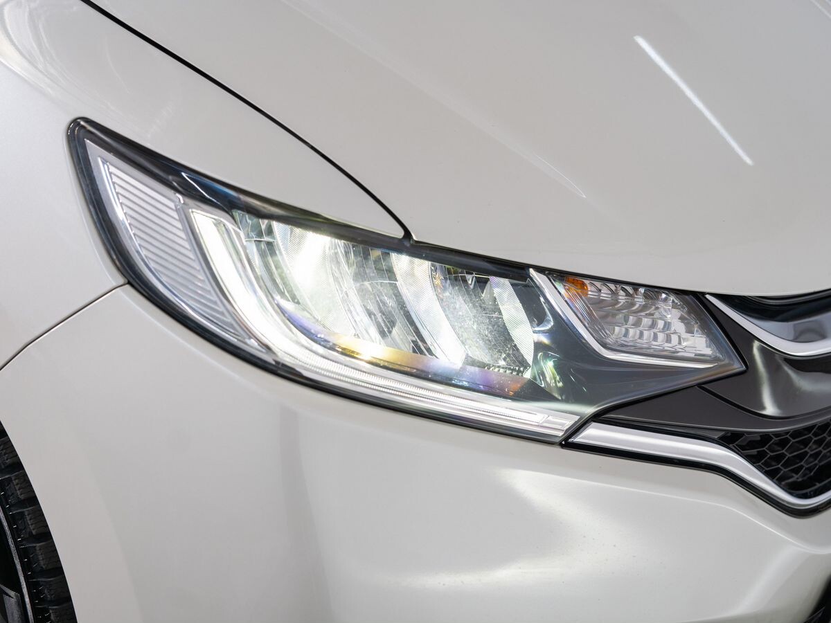 Honda Fit 2018 - фото автомобиля