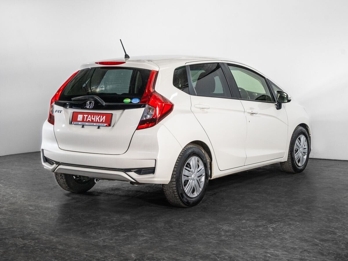 Honda Fit 2018 - фото автомобиля