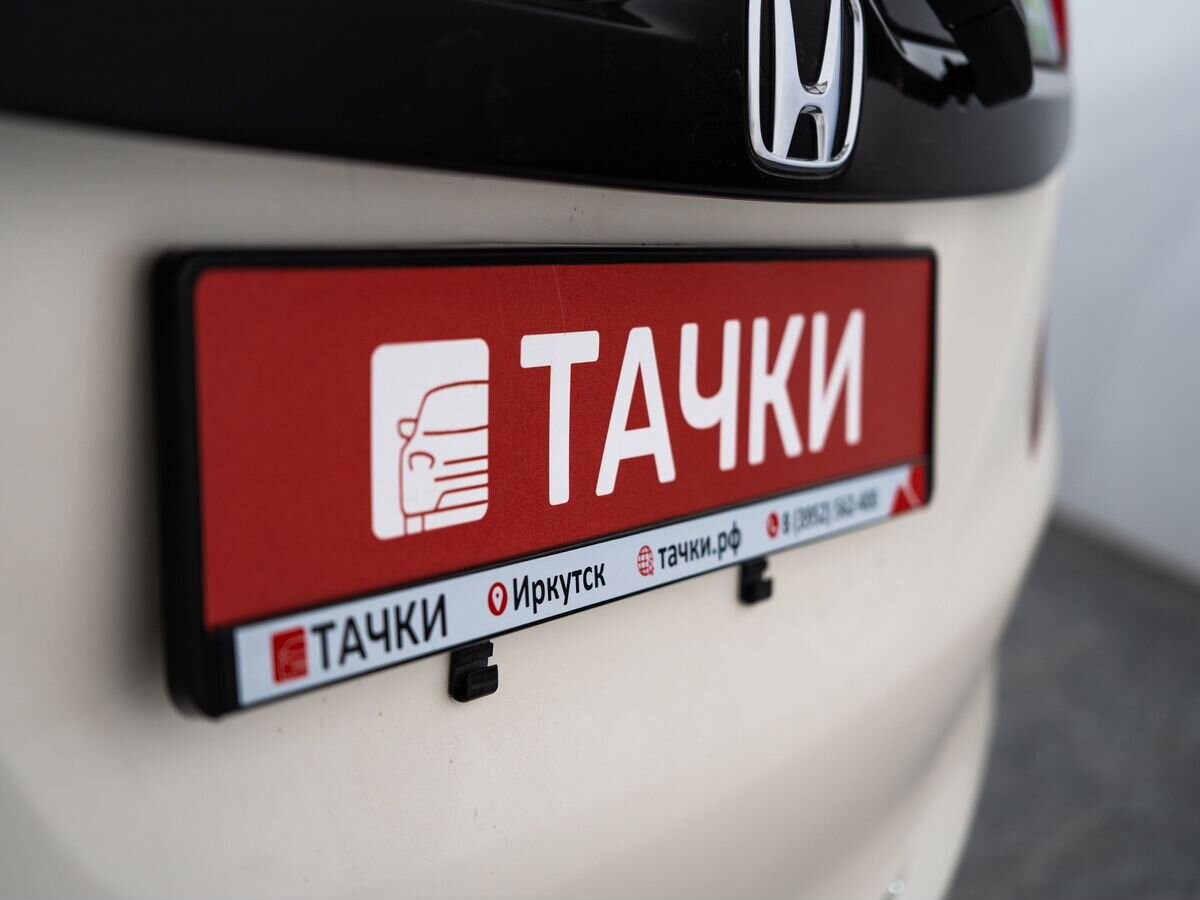 Honda Fit 2018 - фото автомобиля