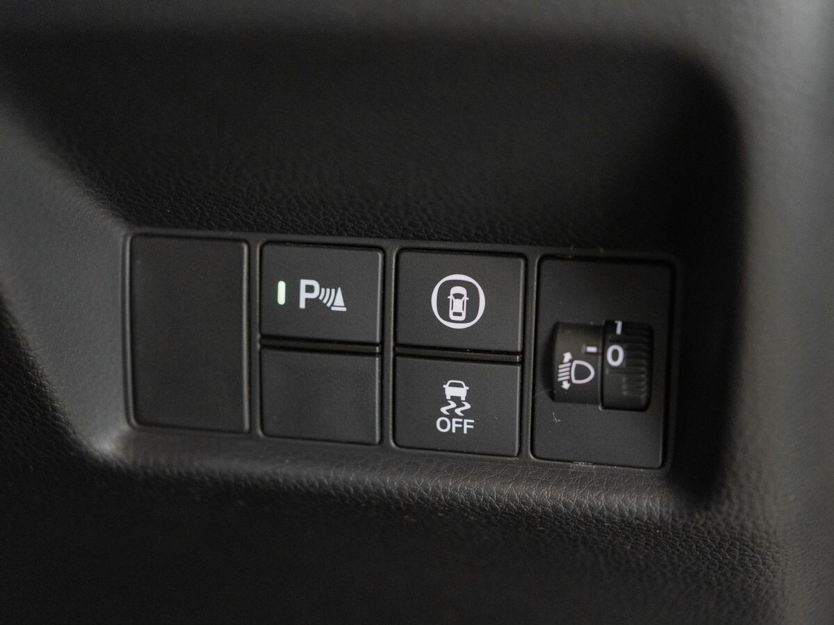 Honda Fit 2020 - фото автомобиля