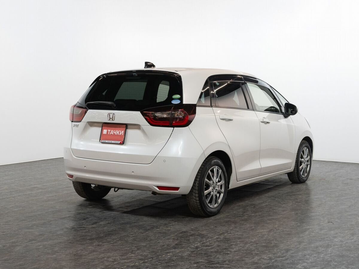 Honda Fit 2020 - фото автомобиля