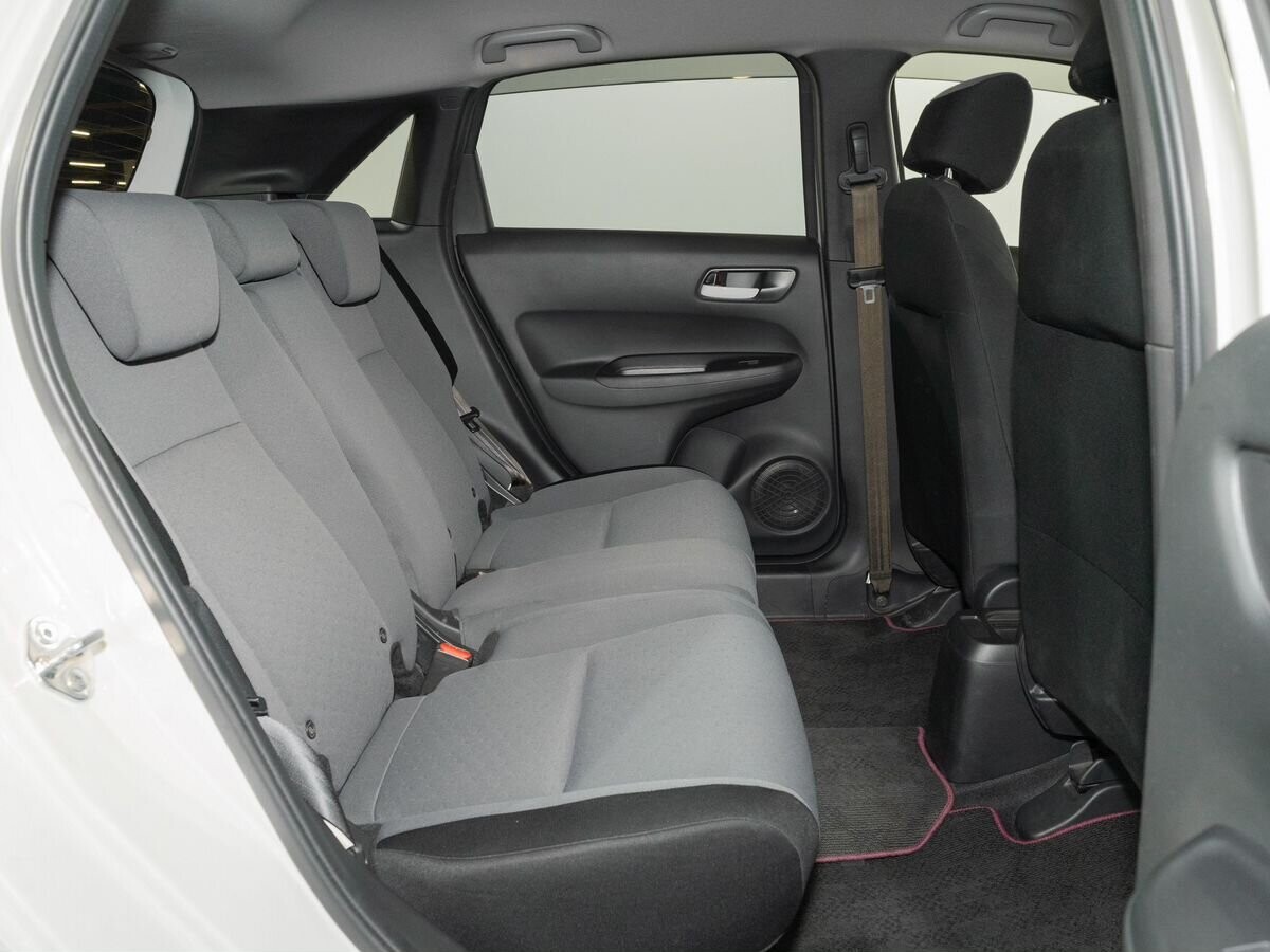 Honda Fit 2020 - фото автомобиля