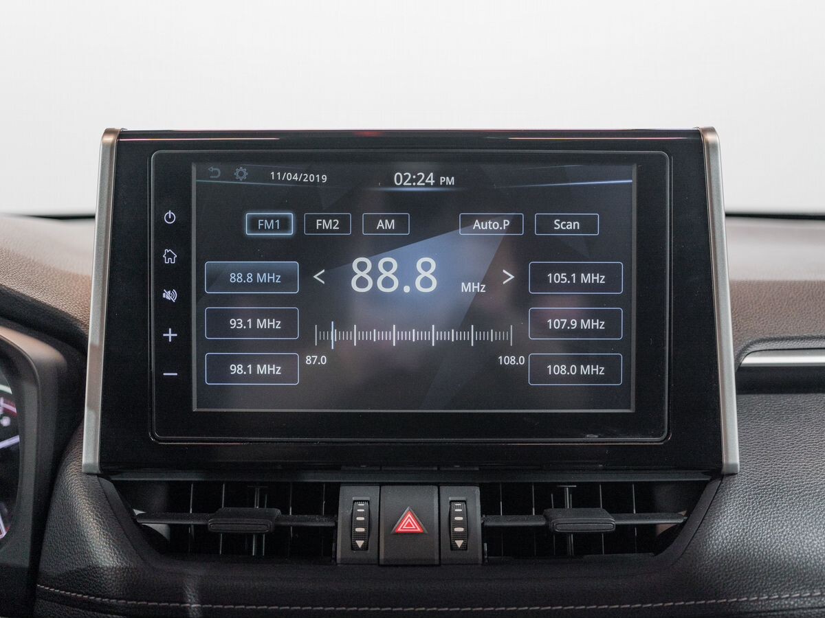 Toyota RAV4 2020 - фото автомобиля
