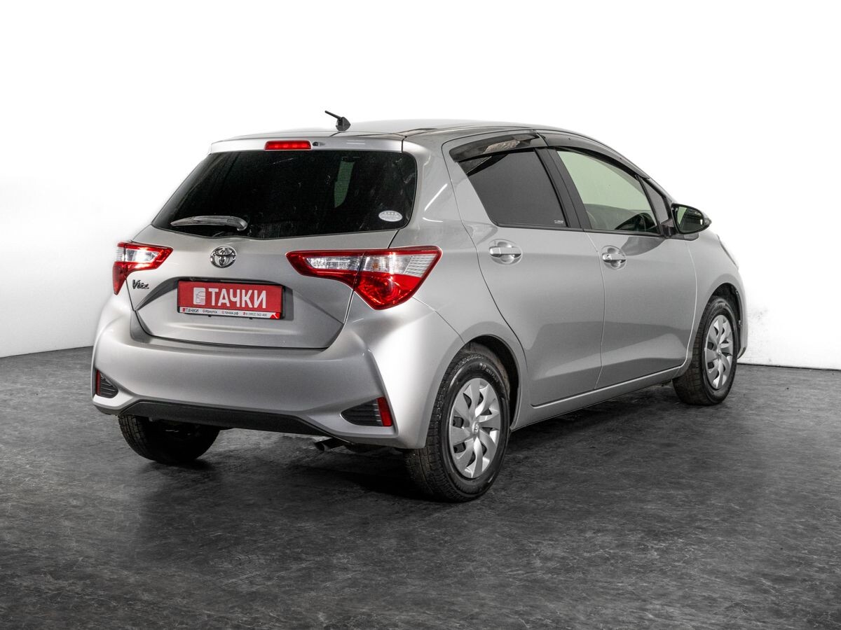 Toyota Vitz 2018 - фото автомобиля