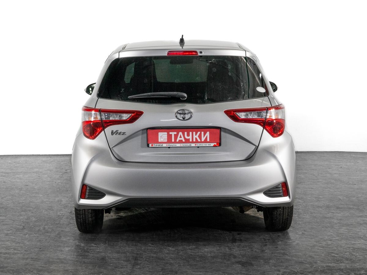 Toyota Vitz 2018 - фото автомобиля