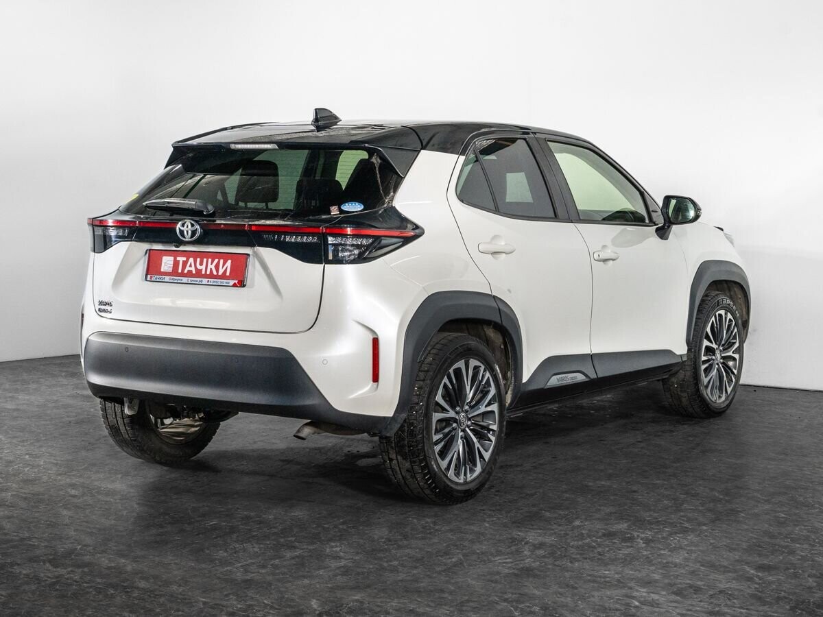Toyota Yaris Cross 2020 - фото автомобиля