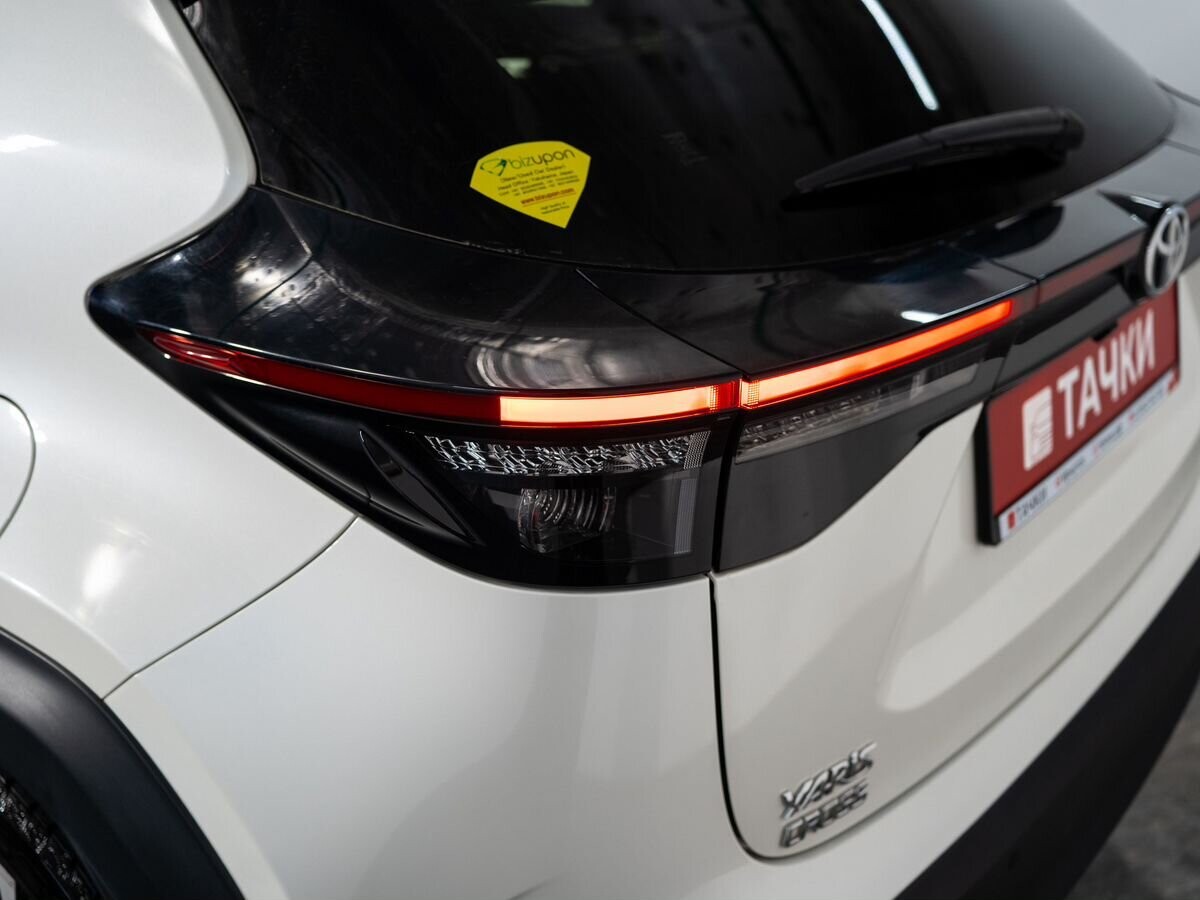 Toyota Yaris Cross 2020 - фото автомобиля