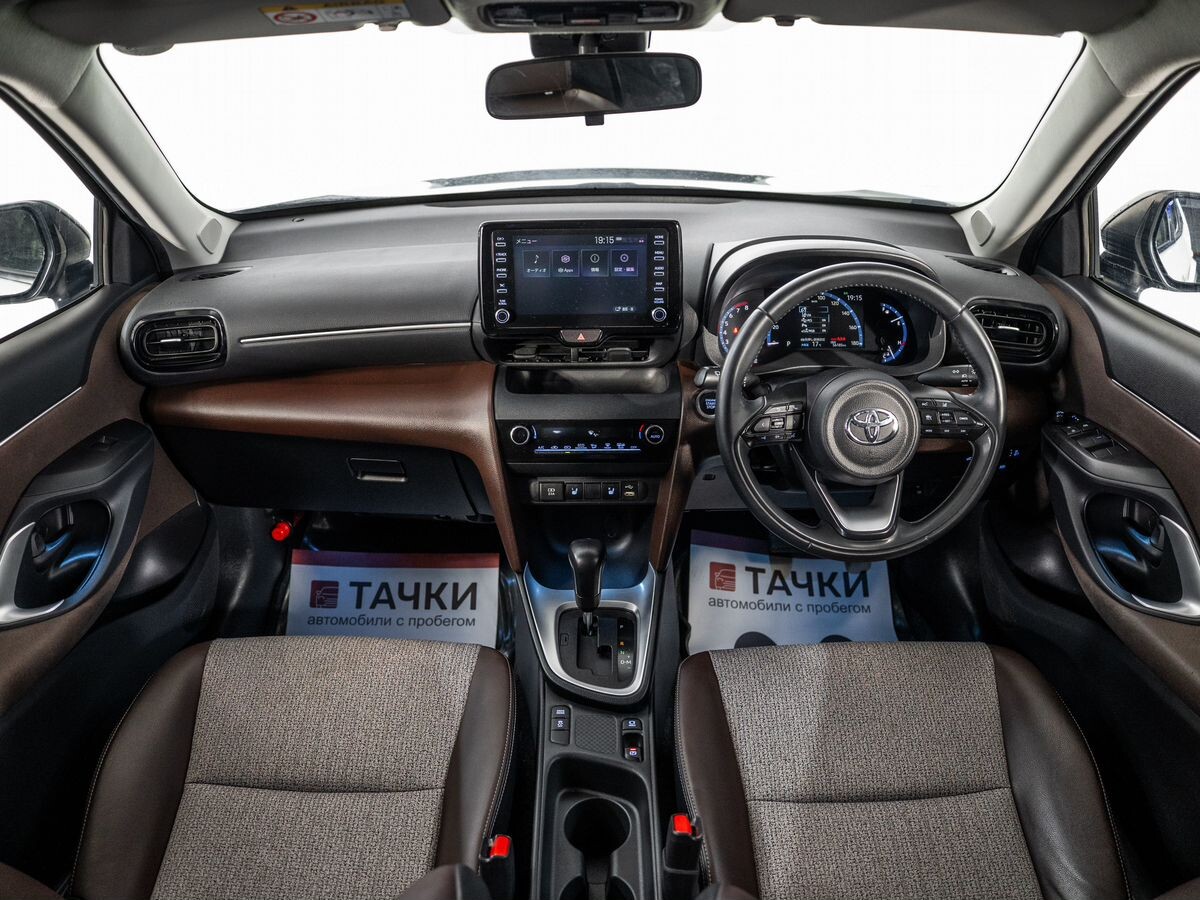 Toyota Yaris Cross 2020 - фото автомобиля