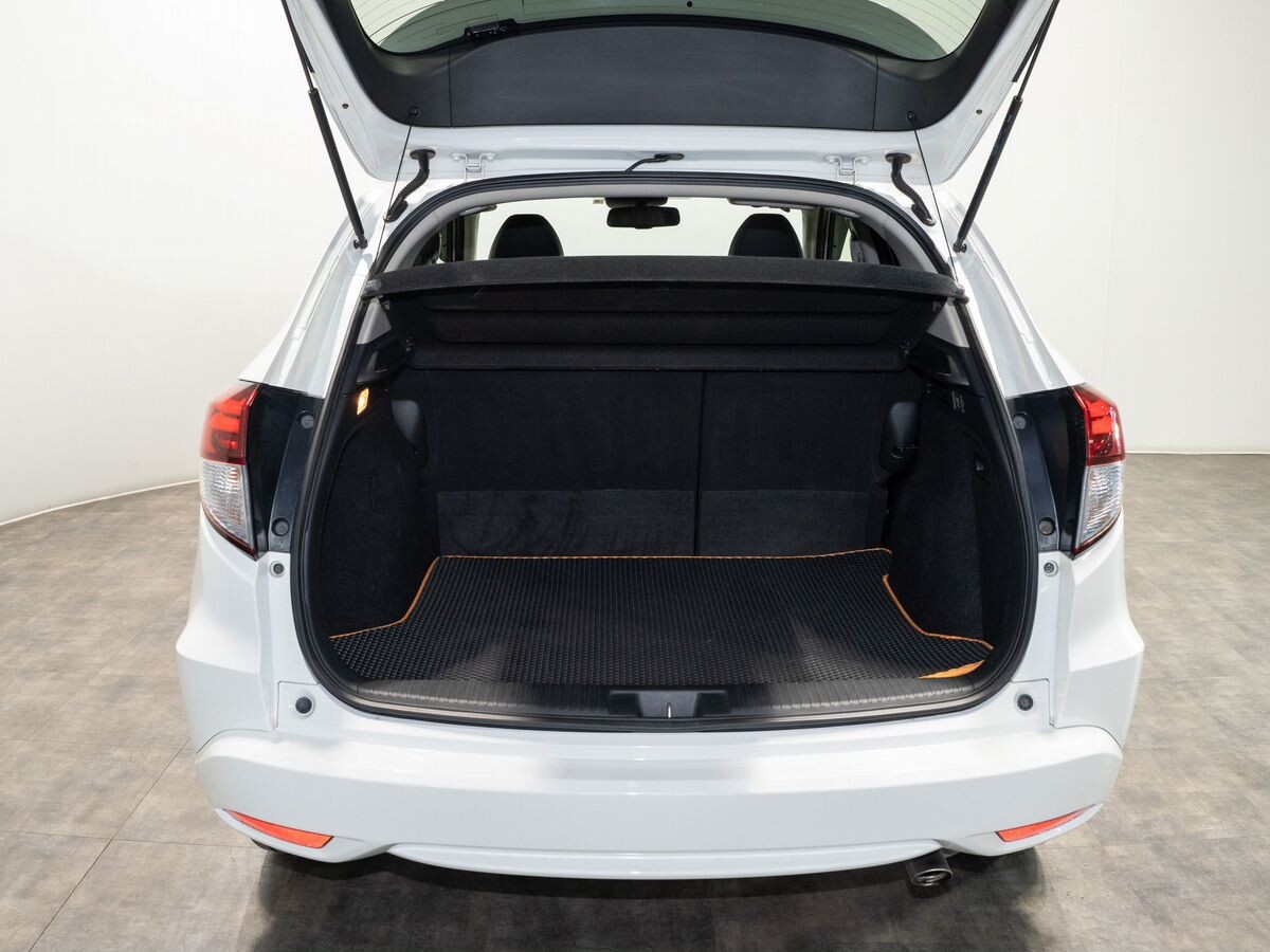 Honda Vezel 2015 - фото автомобиля