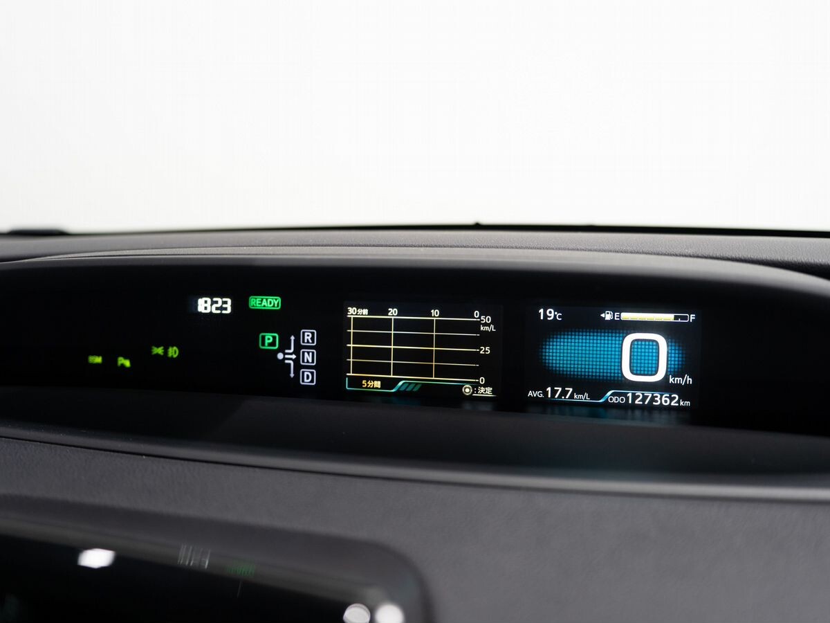 Toyota Prius 2016 - фото автомобиля