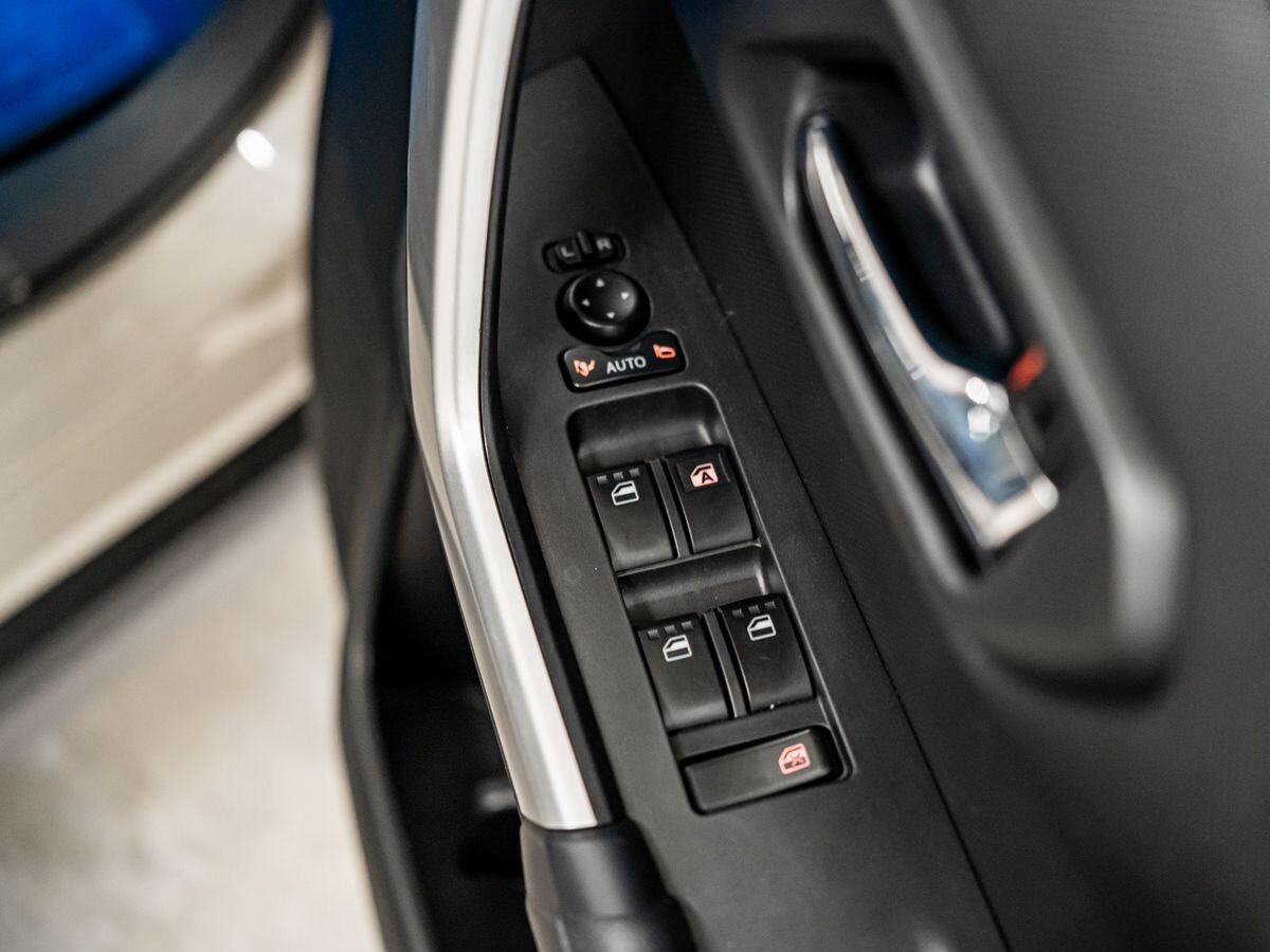 Toyota Raize 2020 - фото автомобиля
