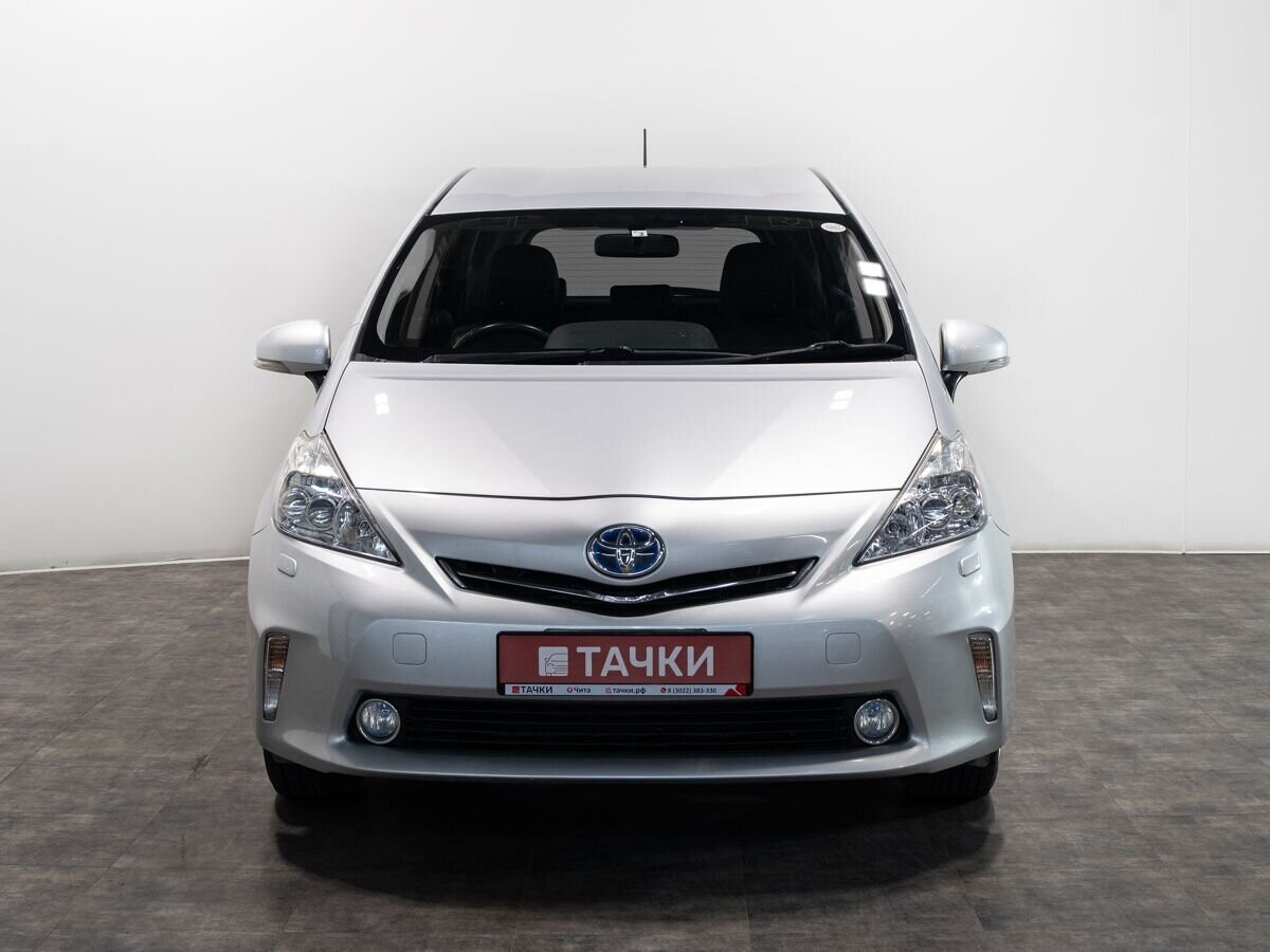 Toyota Prius Alpha 2014 - фото автомобиля