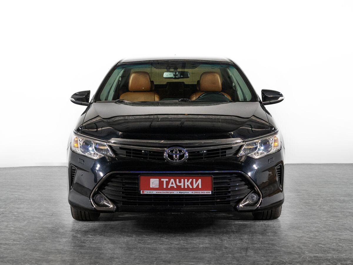 Toyota Camry 2016 - фото автомобиля