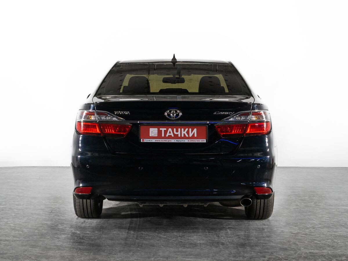 Toyota Camry 2016 - фото автомобиля