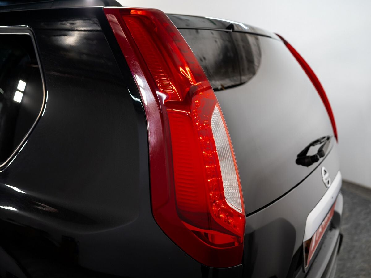 Nissan X-Trail 2011 - фото автомобиля
