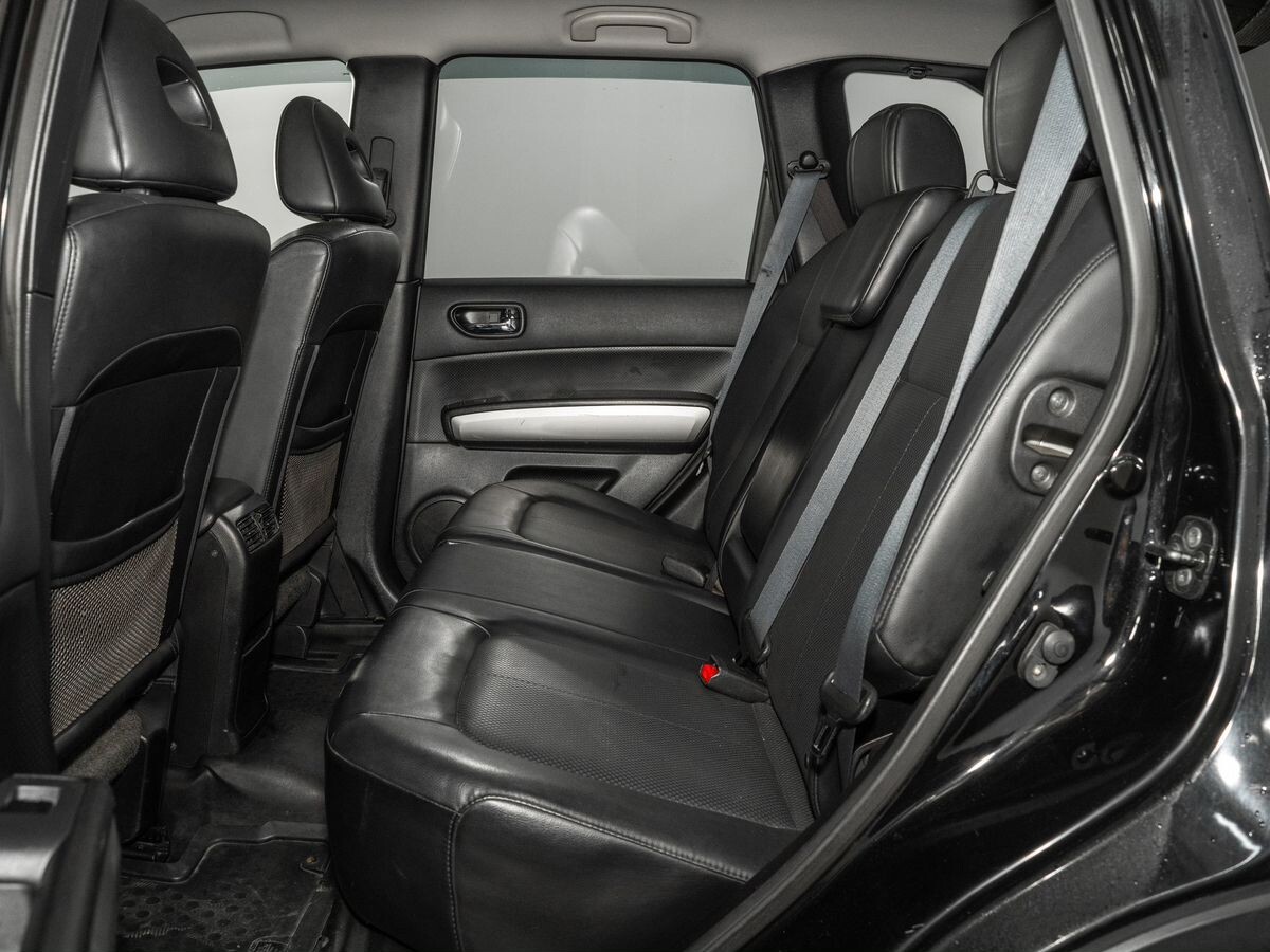 Nissan X-Trail 2011 - фото автомобиля