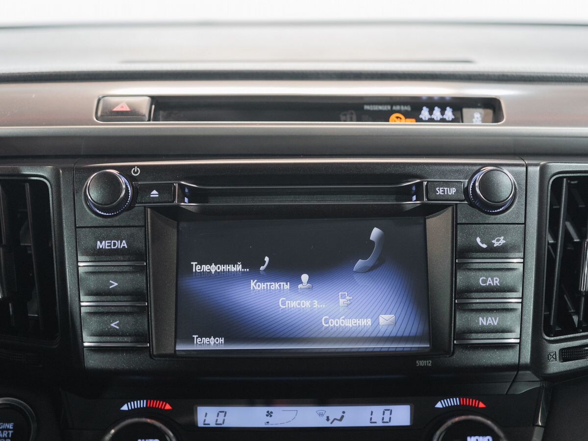 Toyota RAV4 2016 - фото автомобиля