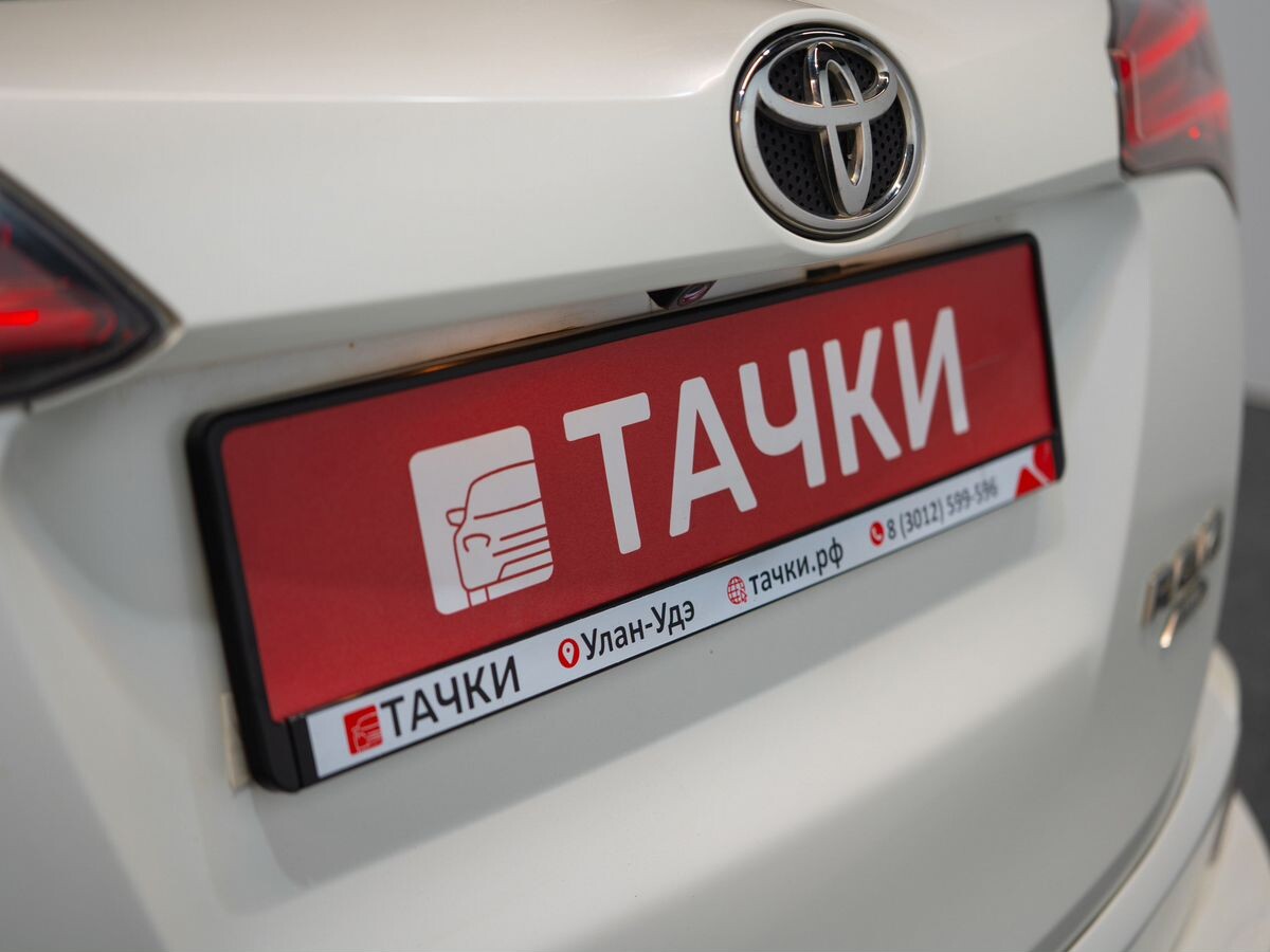 Toyota RAV4 2016 - фото автомобиля