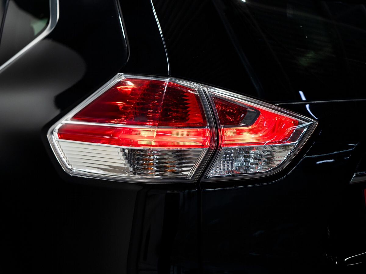 Nissan X-Trail 2015 - фото автомобиля