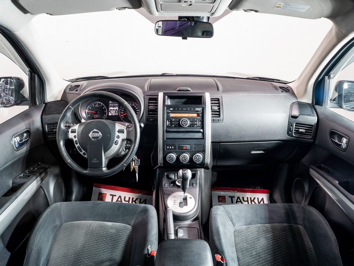 Nissan X-Trail 2011 - фото автомобиля