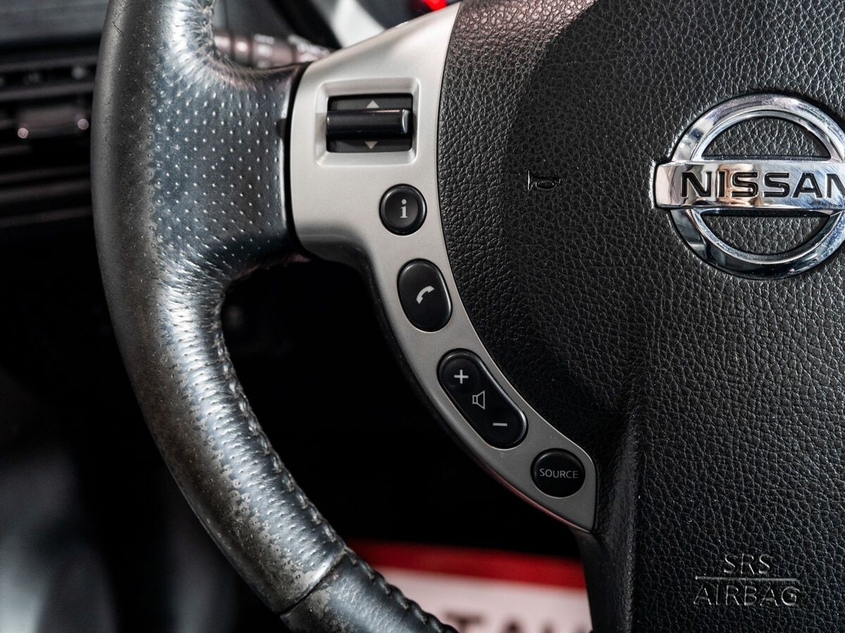 Nissan X-Trail 2011 - фото автомобиля