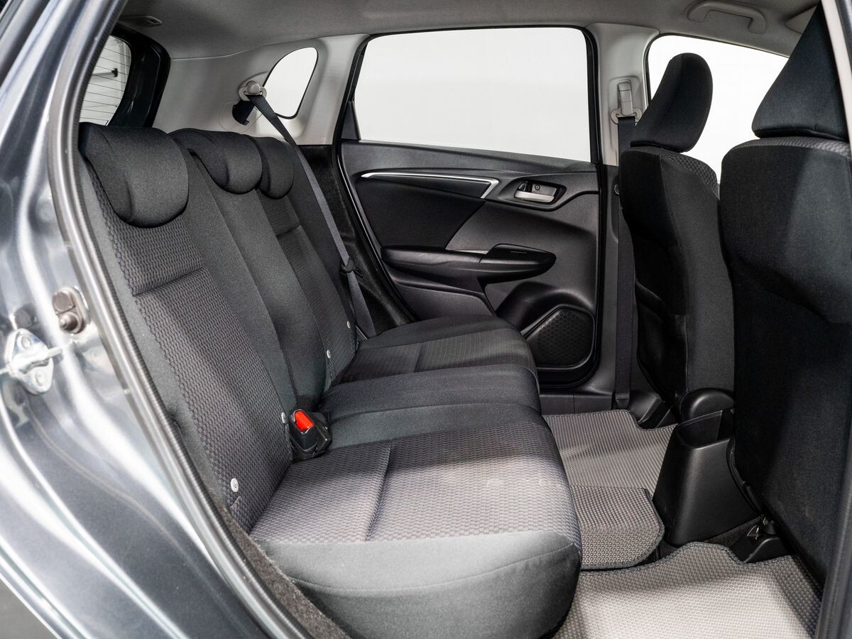 Honda Fit 2019 - фото автомобиля