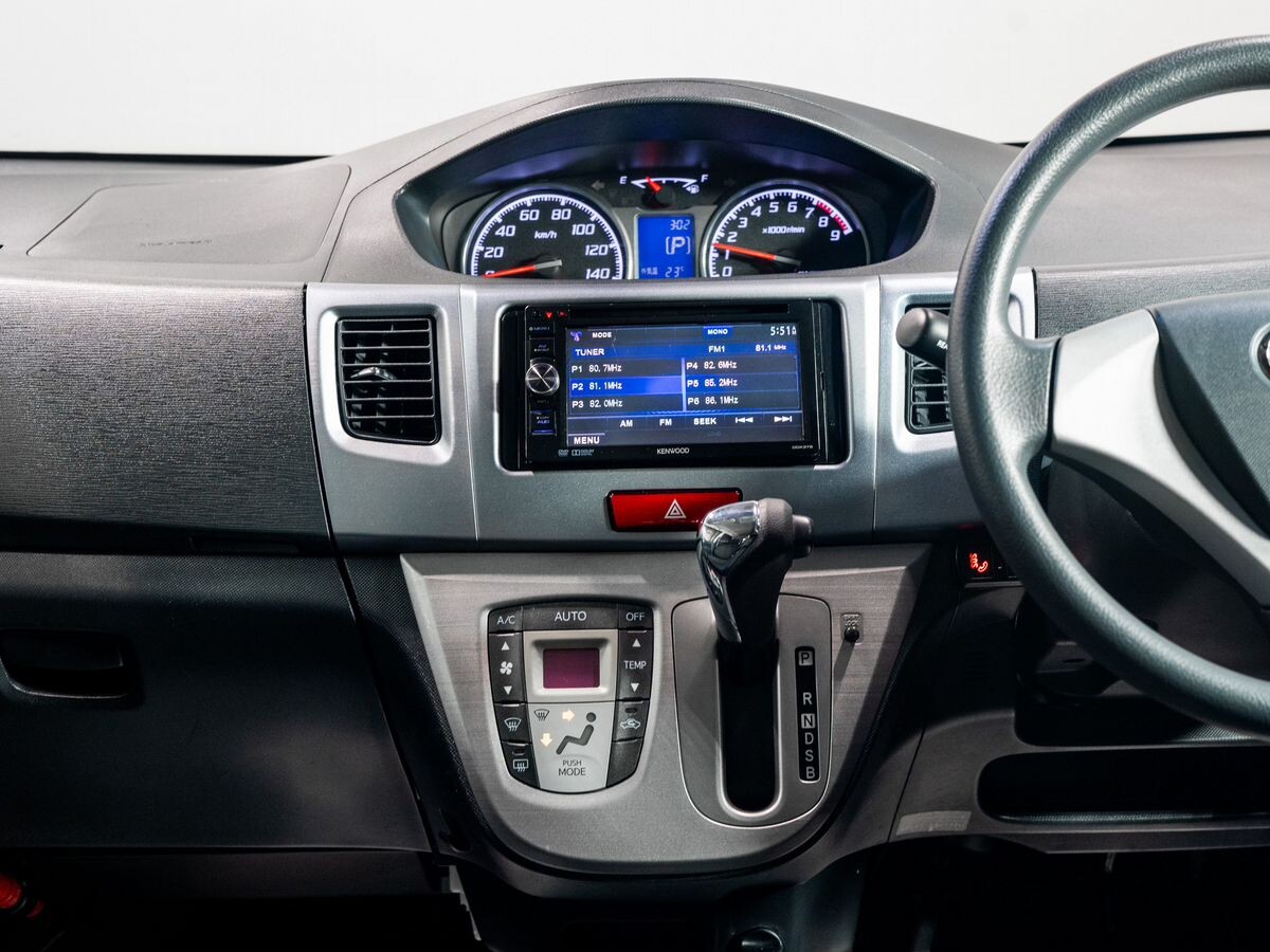 Daihatsu Move 2011 - фото автомобиля
