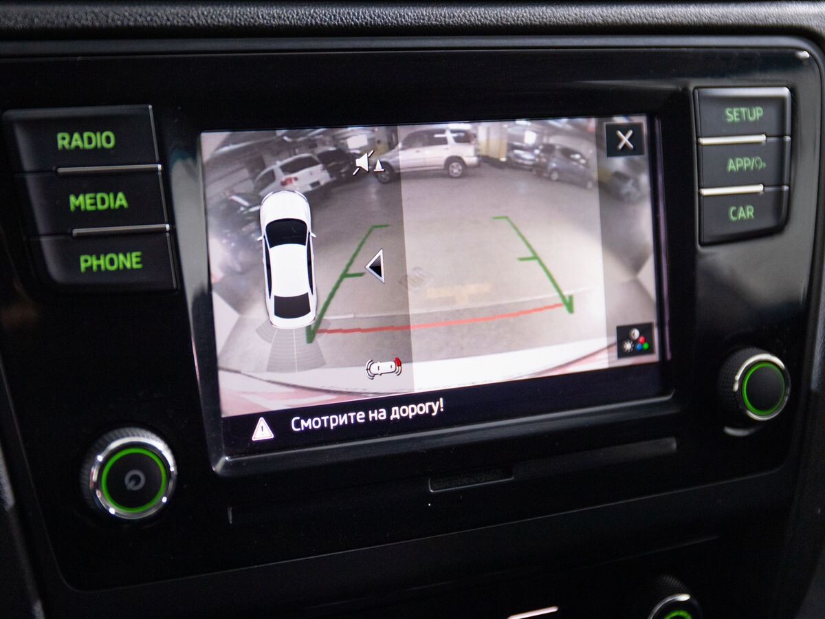 Skoda Rapid 2017 - фото автомобиля
